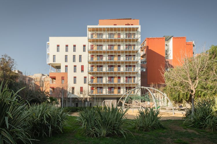 VIVIENDA COOPERATIVA CIRERERS