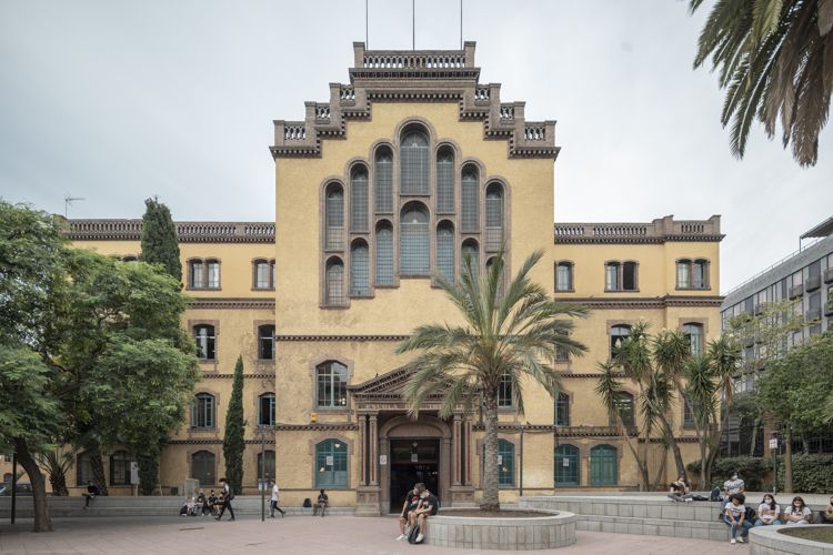 RECINTE DE L’ESCOLA INDUSTRIAL – ESCOLA DEL TREBALL