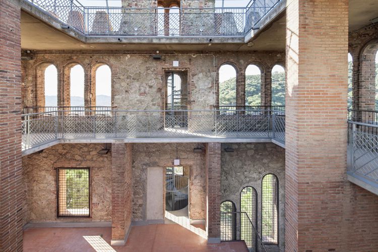 CASTELL DE TORRE BARÓ