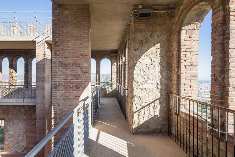 CASTELL DE TORRE BARÓ