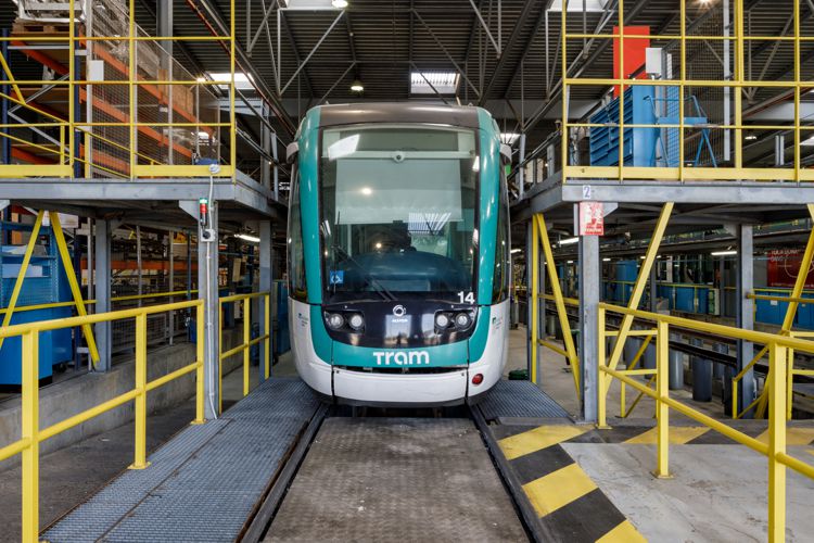 TRAM – COCHERAS