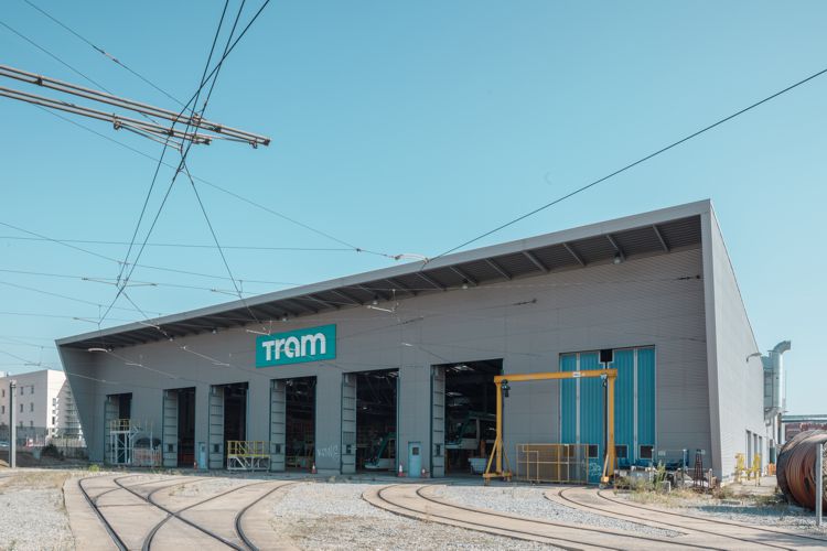 TRAM – COCHERAS