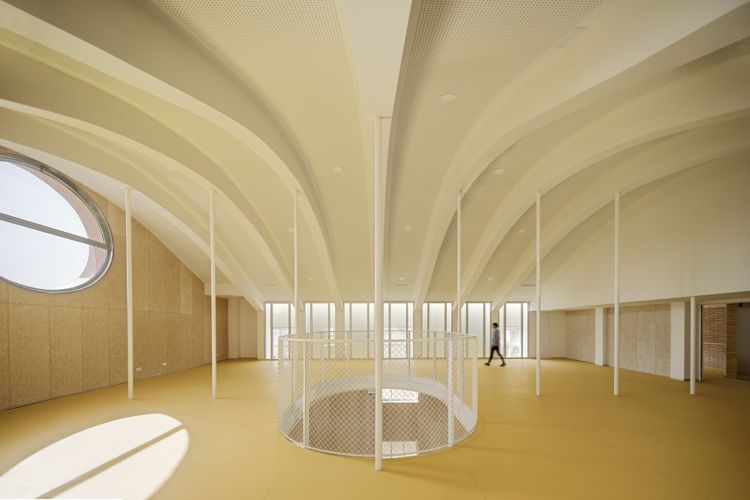 RECINTO FABRA I COATS – ESPACIO VERTICAL (COLLA CASTELLERA JOVE DE BARCELONA)
