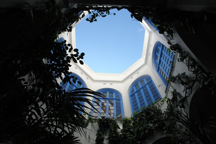 BIBLIOTECA SANTIAGO RUSIÑOL (CASA MIQUEL UTRILLO)