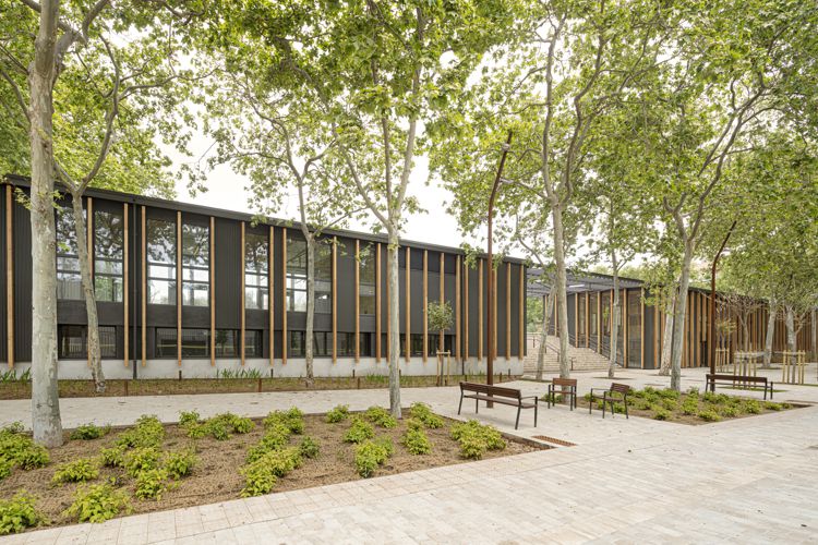 ATENEO LA BÒBILA Y PLAZA DE SÓLLER