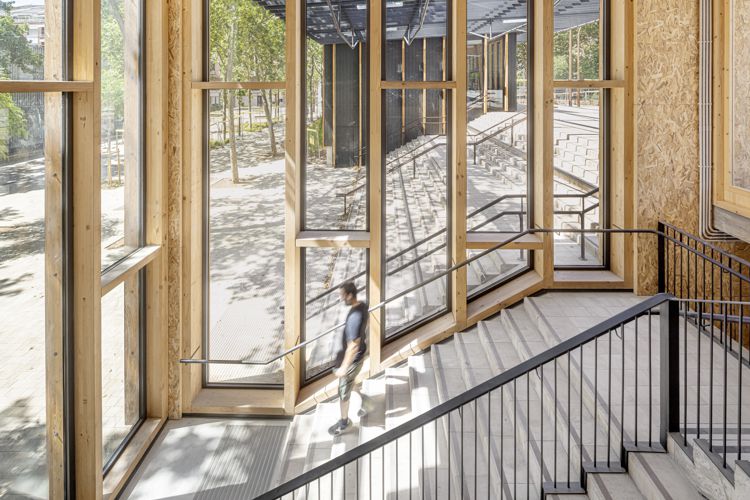 ATENEO LA BÒBILA Y PLAZA DE SÓLLER