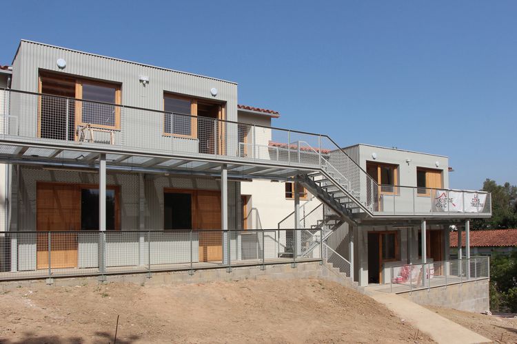 VIVIENDA COOPERATIVA CLAU MESTRA