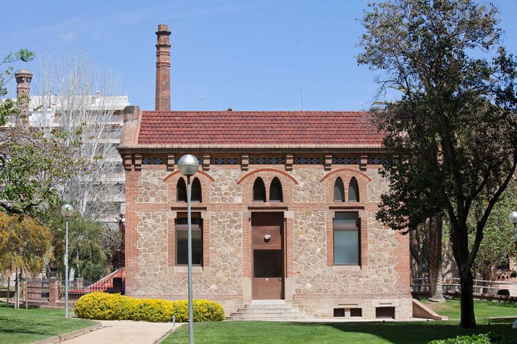 RECINTE MATERNITAT – ANTIGUES CUINES (PAVELLÓ CENTRAL)