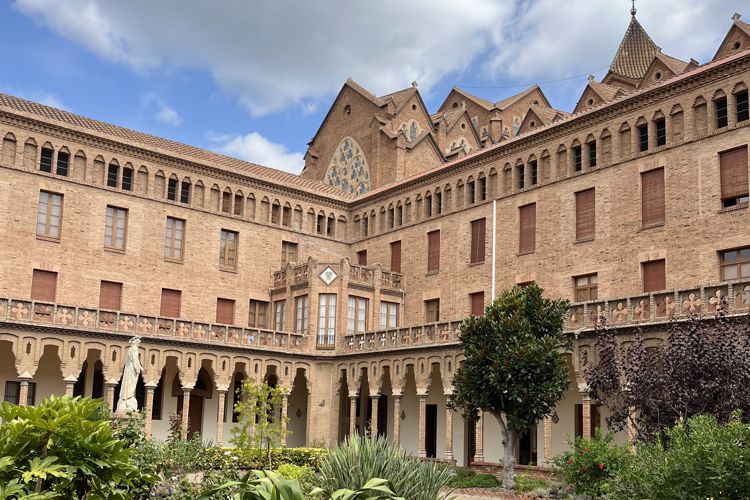 REIAL MONESTIR DE SANTA MARIA DE VALLDONZELLA