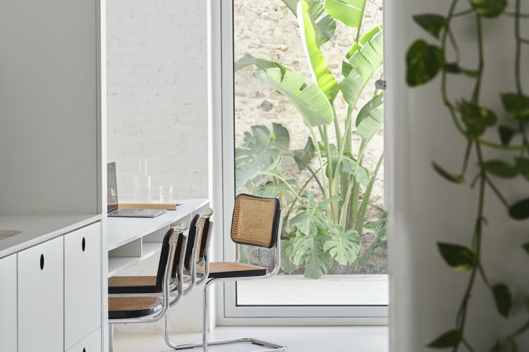 CASA-ESTUDI AL POBLENOU