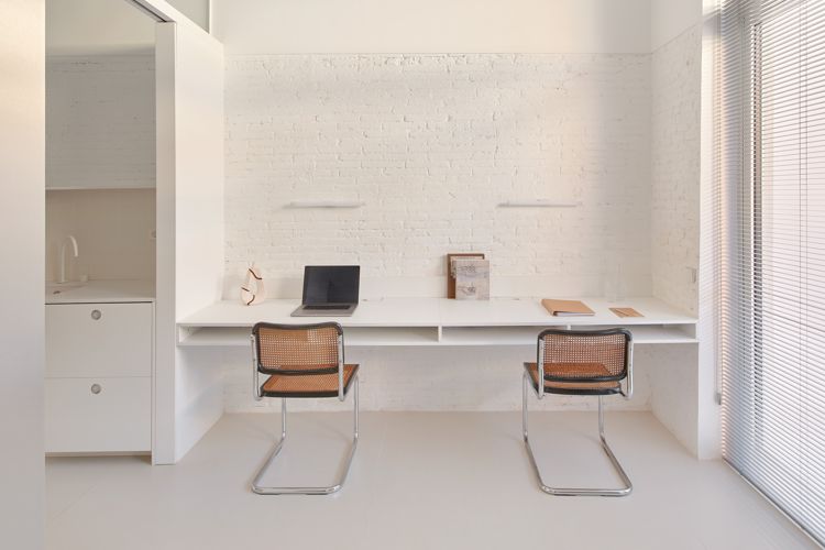 CASA-ESTUDI AL POBLENOU