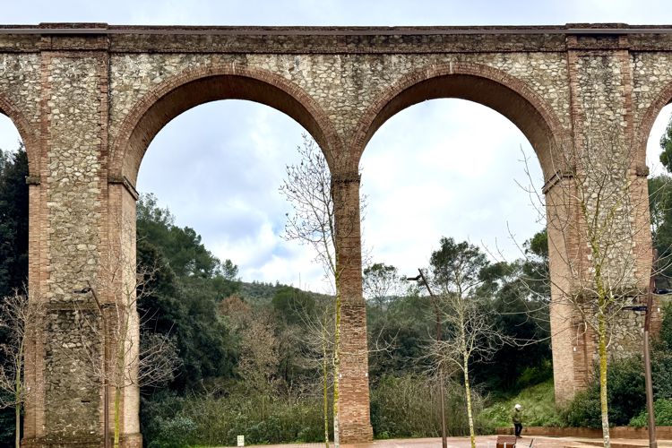 AQÜEDUCTES I HISTÒRIA A CIUTAT MERIDIANA