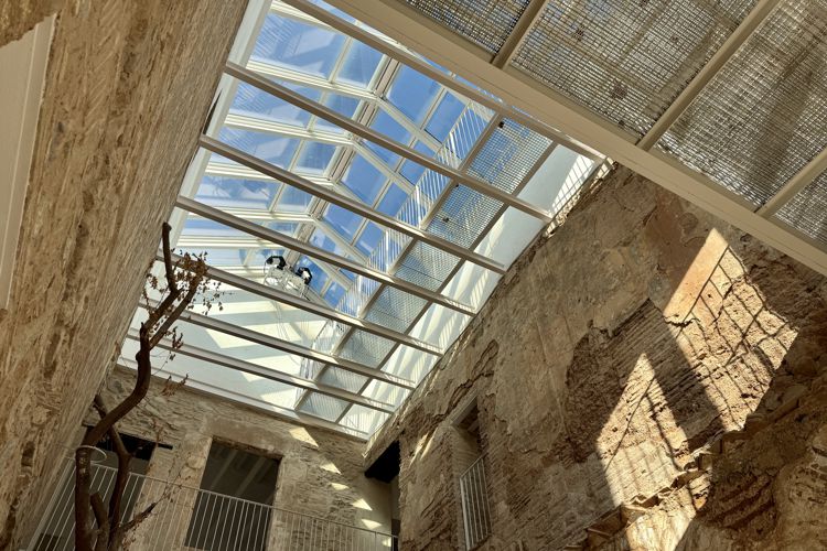 ANTIGA MASIA DE CAN VALENT