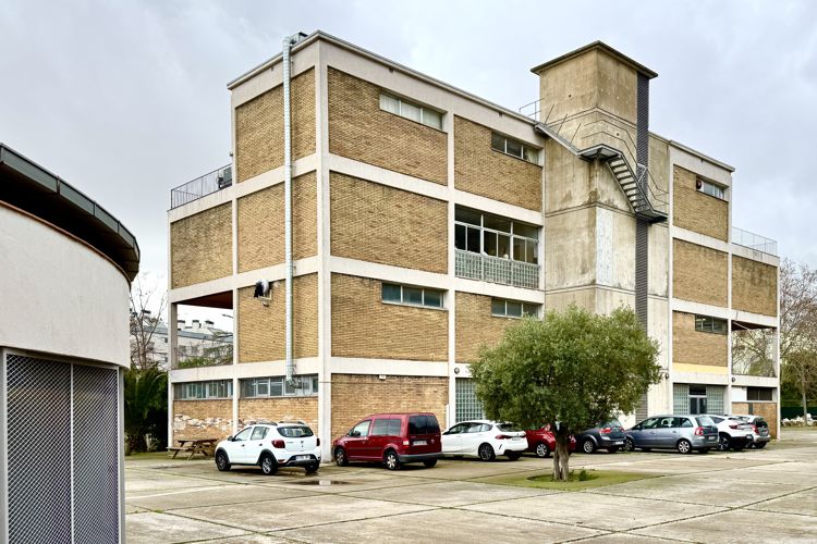 ESCOLA SUPERIOR DE CONSERVACIÓ I RESTAURACIÓ DE BÉNS CULTURALS DE CATALUNYA