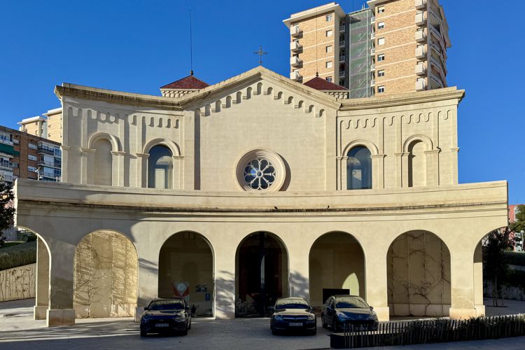 IGLESIA DEL ANTIGUO INSTITUTO MENTAL
