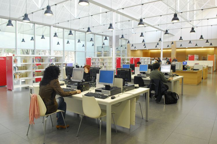 ILLA PHILIPS – BIBLIOTECA CANDEL