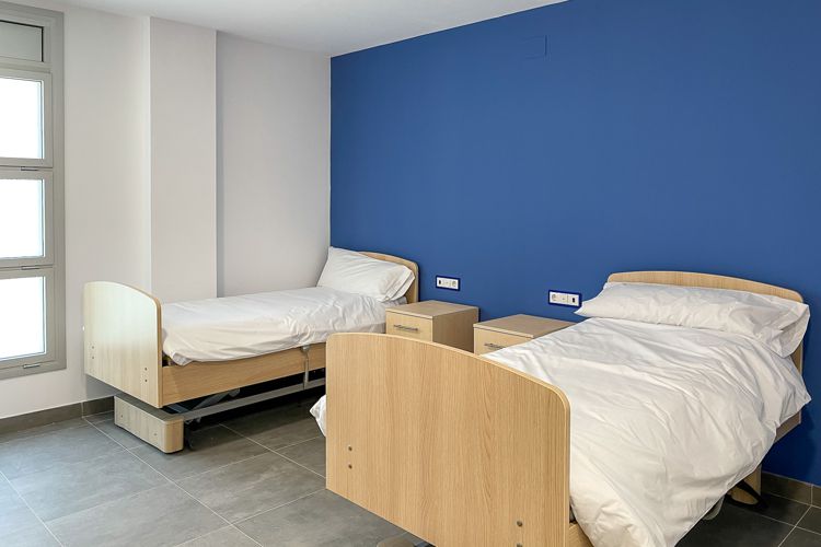 RESIDÈNCIA I CENTRE DE DIA ESCLAT