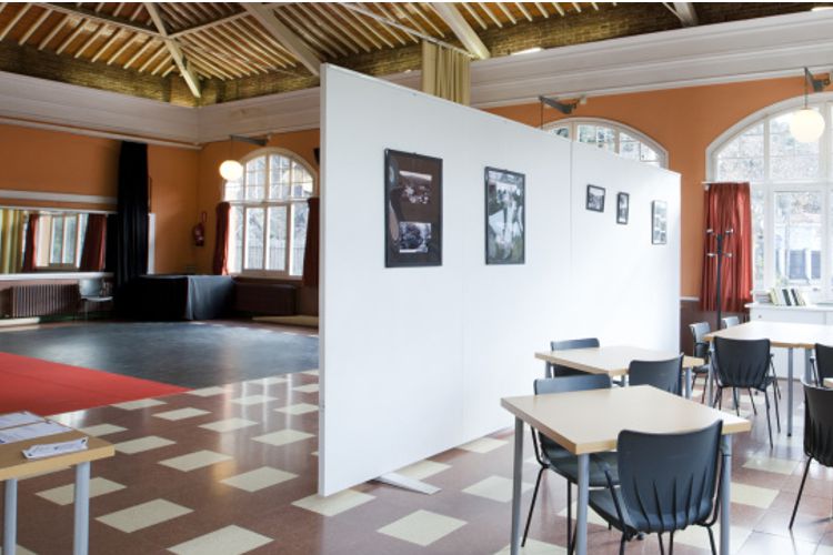 CENTRE CÍVIC ELÈCTRIC + ESTACIÓ LES PLANES
