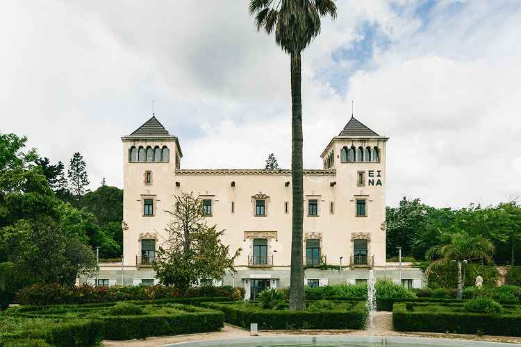PALAU DELS MARQUESOS DE SENTMENAT