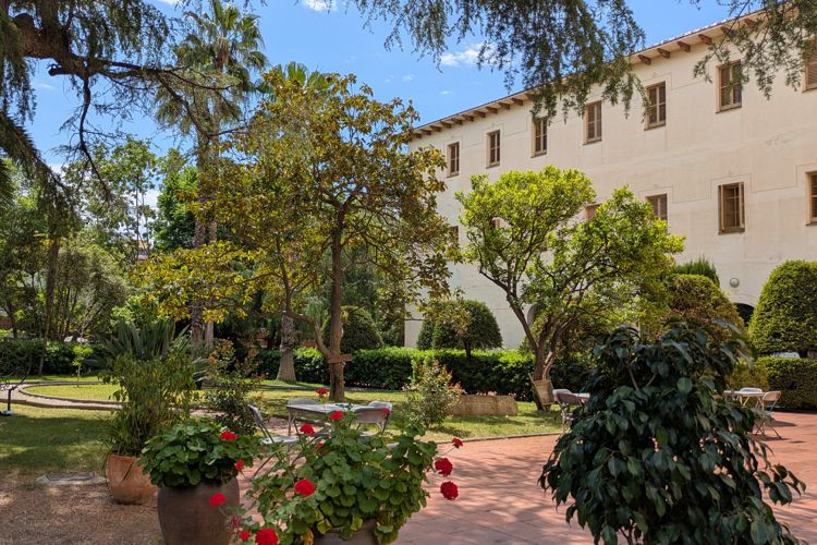 CASA D’ESPIRITUALITAT SANT FELIP NERI
